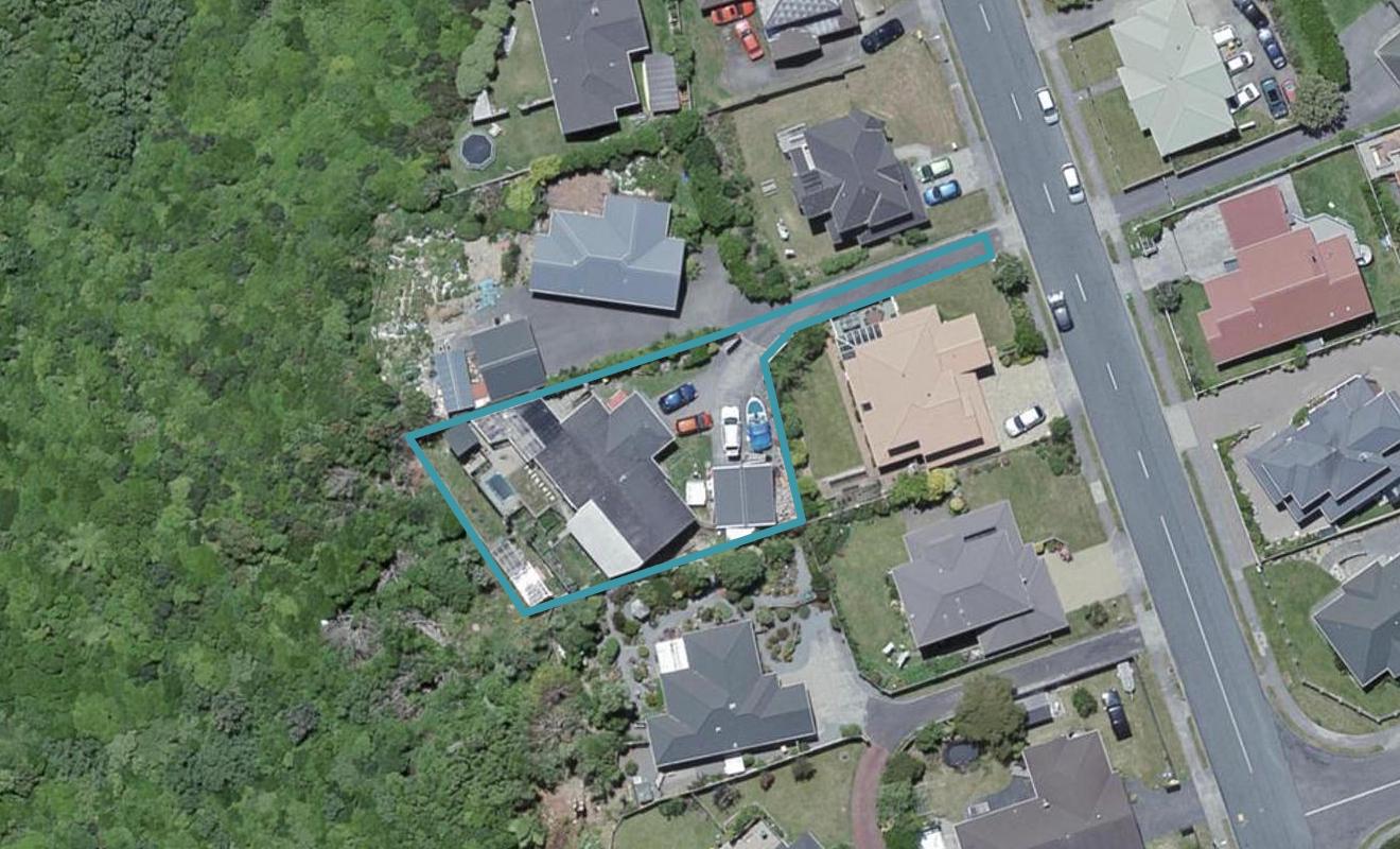 70 Ashton Fitchett Drive, Brooklyn, Wellington - Carousel 1