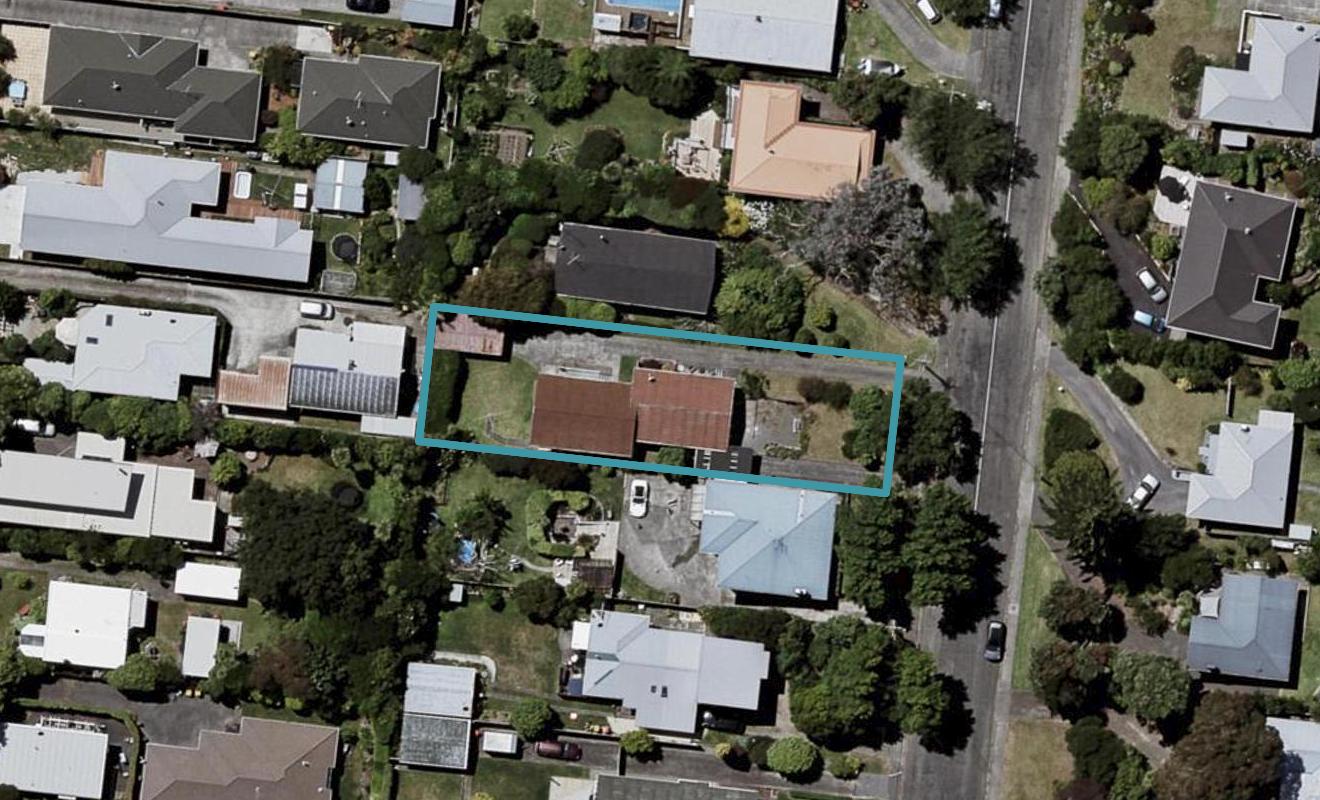 65 Alexander Road, Raumati Beach, Paraparaumu - Carousel 1