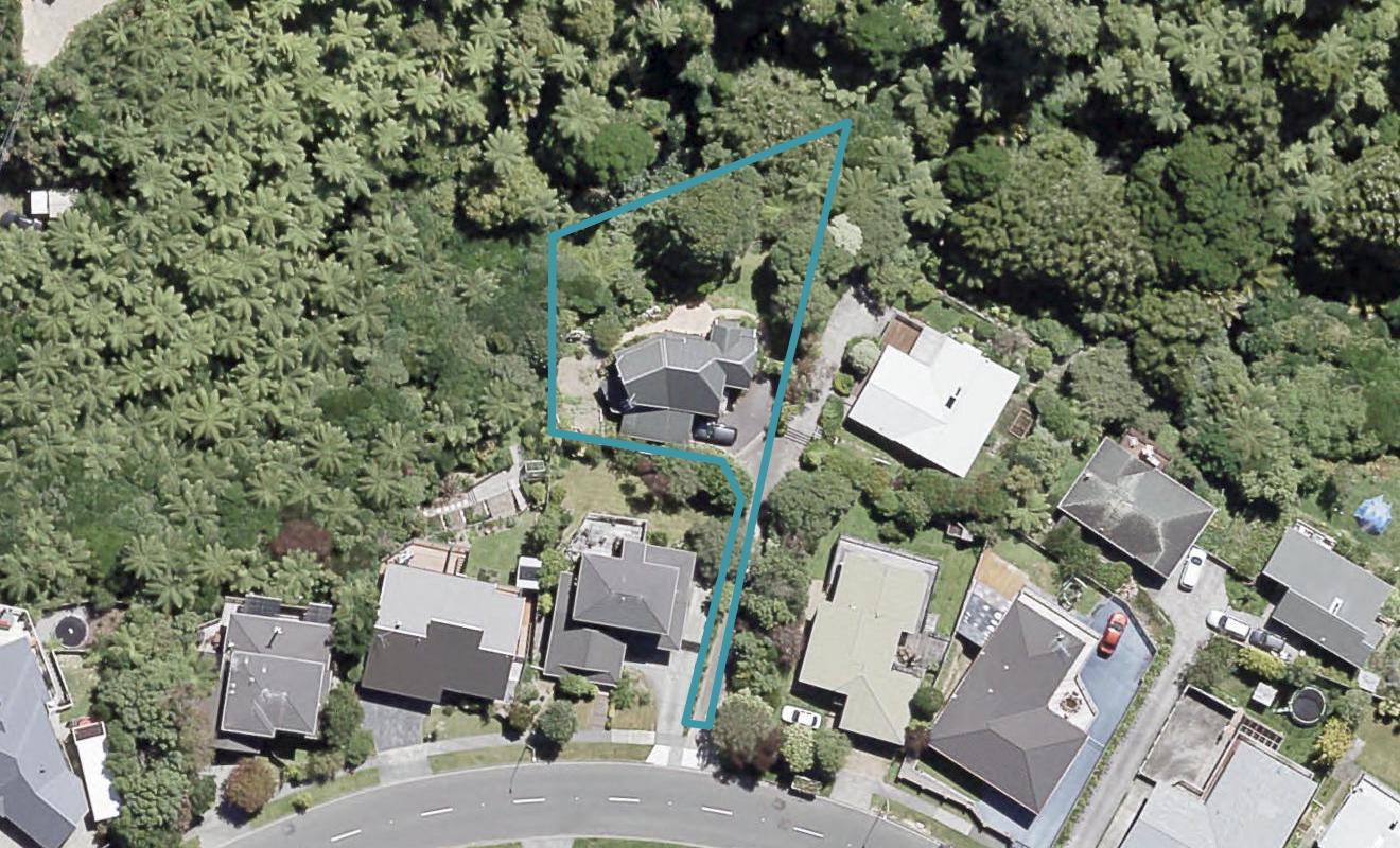 134 Tirohanga Road, Tirohanga, Lower Hutt - Carousel 1