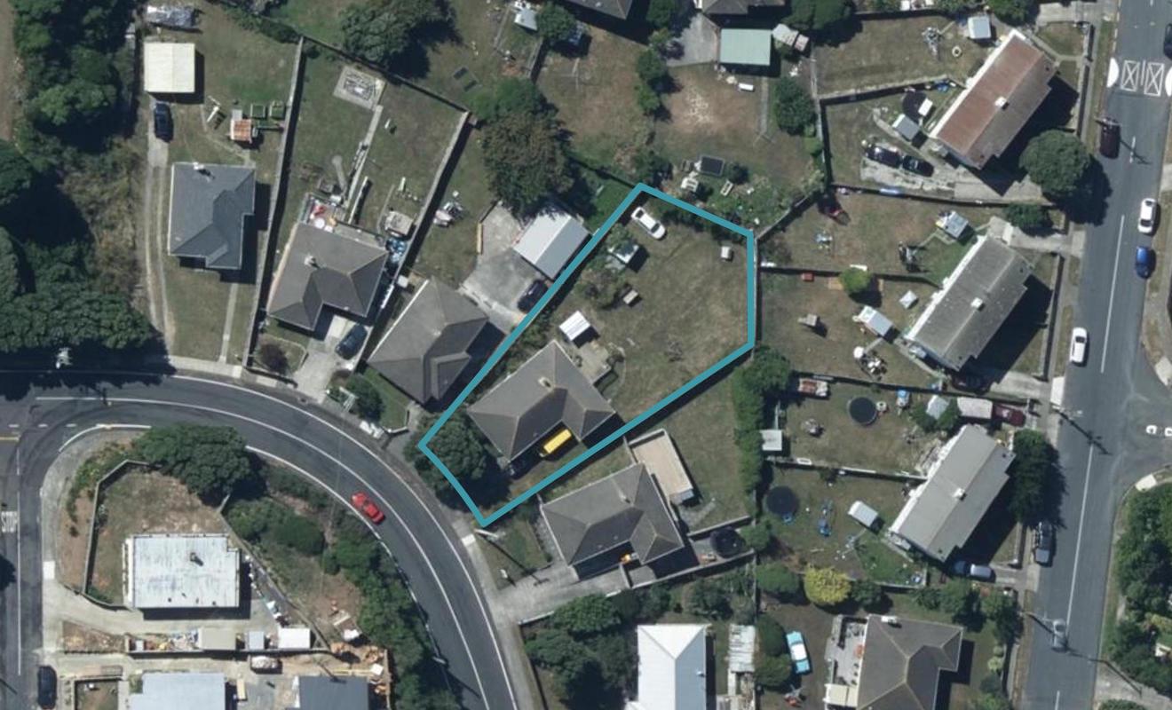59 Jillett Street, Titahi Bay, Porirua - Carousel 1