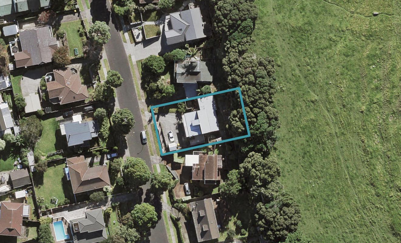 8 Kanohi Terrace, Mangere Bridge, Auckland - Carousel 1
