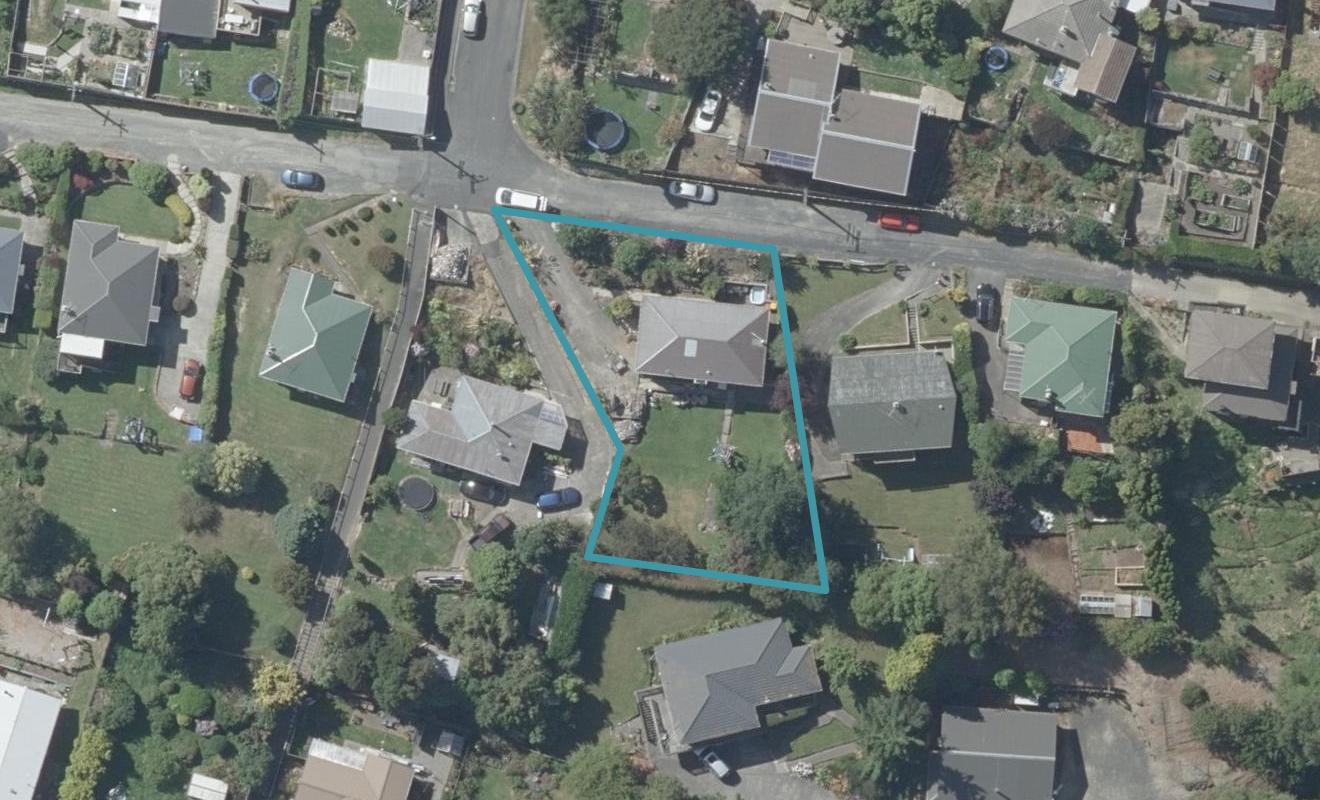 4 Shirley Place, Kenmure, Dunedin - Carousel 1