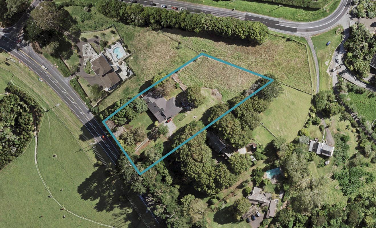 236 Redoubt Road, Totara Park, Auckland - Carousel 1