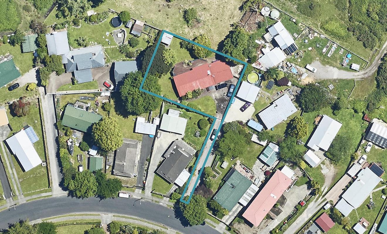 20 Landscape Drive, Ngongotaha, Rotorua - Carousel 1