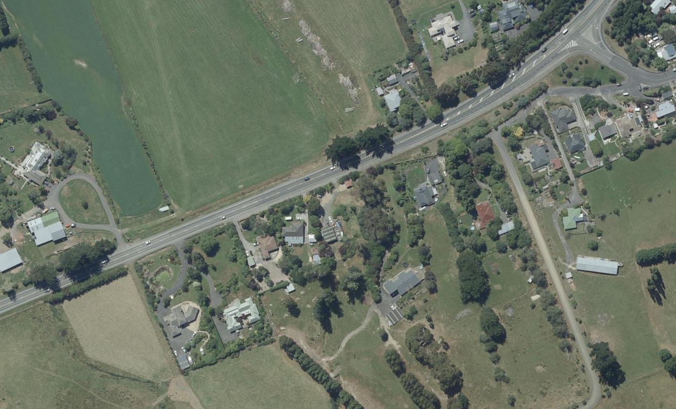 11 Main South Road, East Taieri, Mosgiel - Carousel 1
