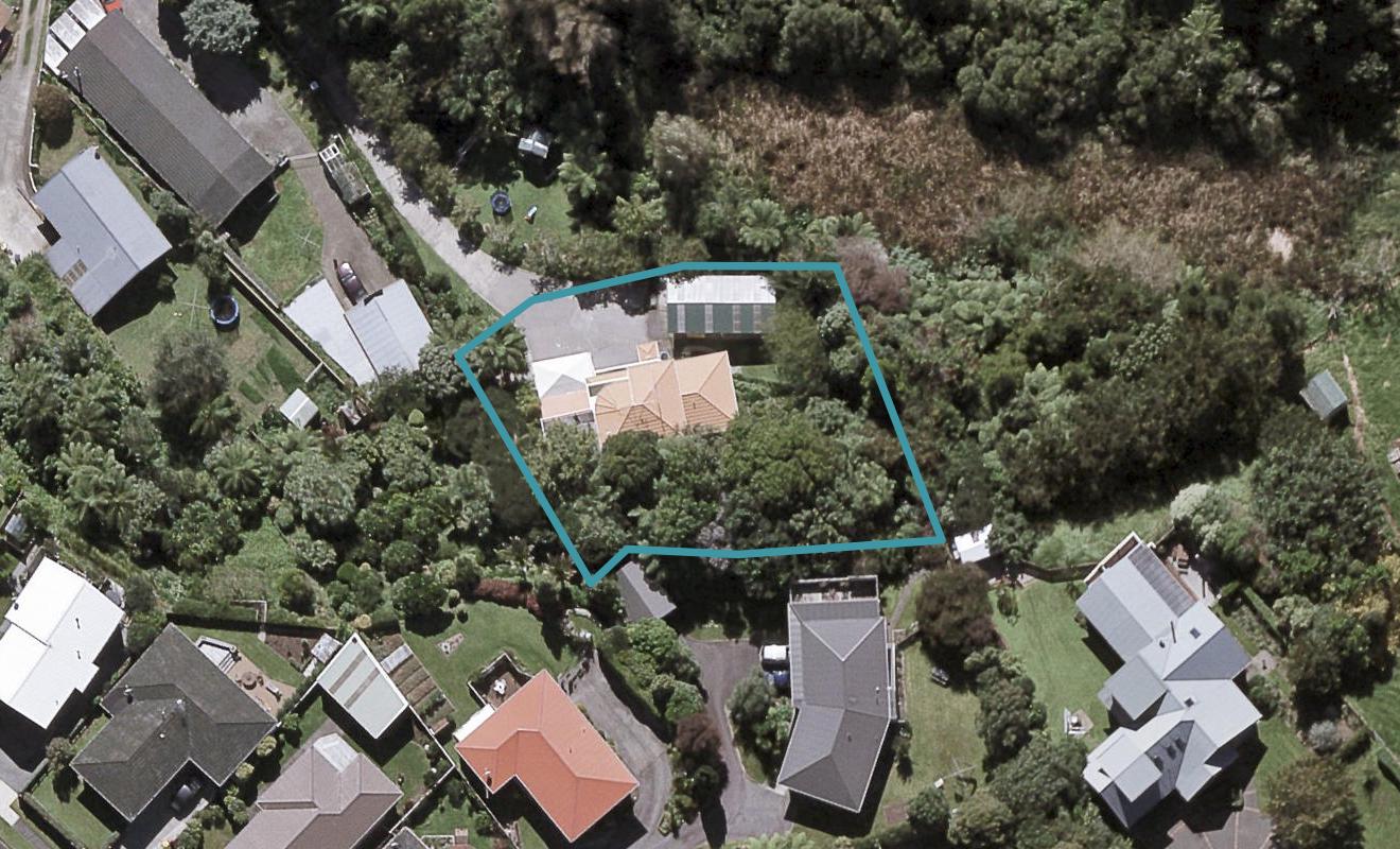 35 Ambury Place, Merrilands, New Plymouth - Carousel 1