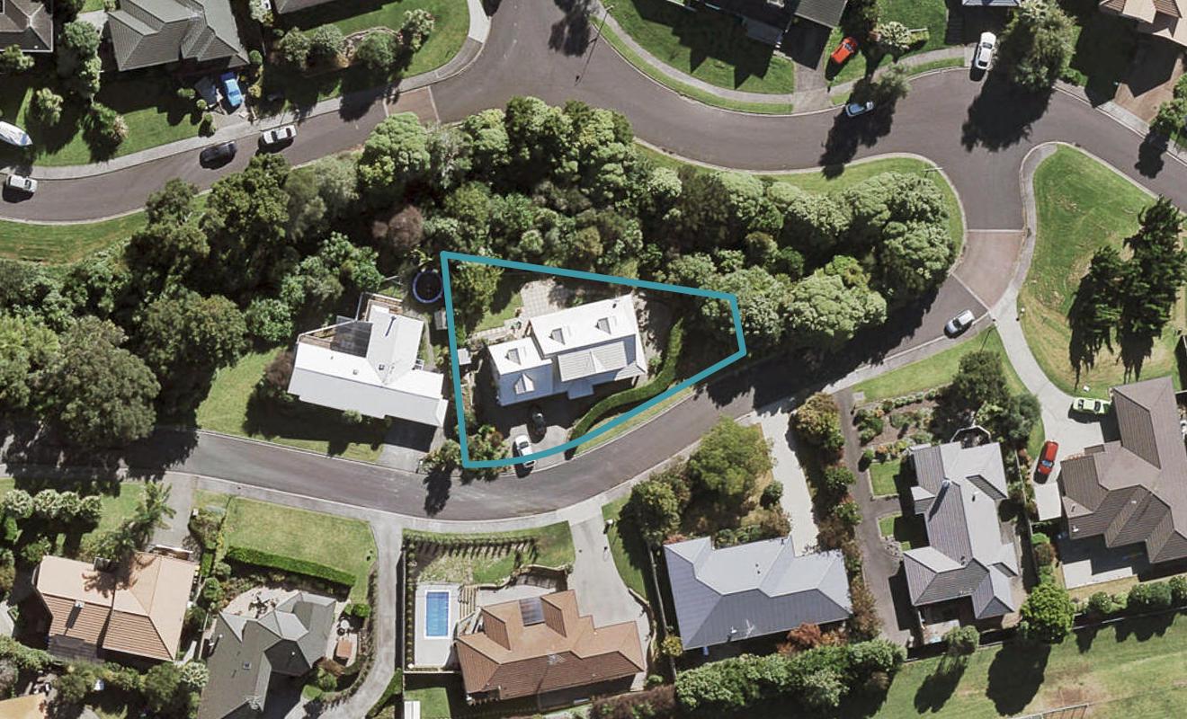 1 Stonedge Lane, Rosedale, Auckland - Carousel 1