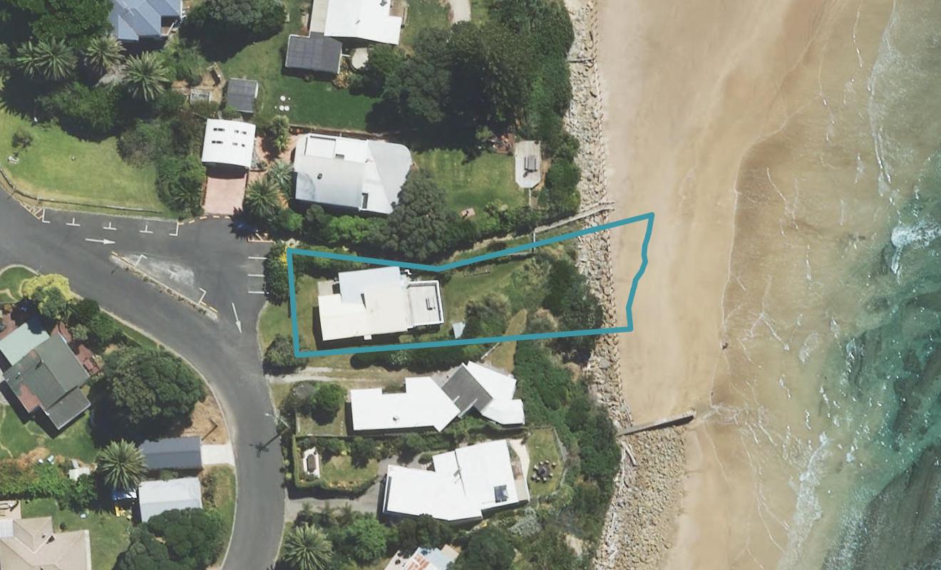 4 Tuahine Crescent, Wainui, Gisborne - Carousel 1