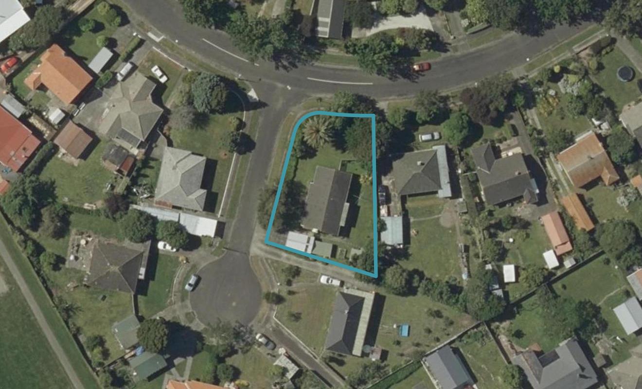 67 Savage Crescent, West End, Palmerston North - Carousel 1