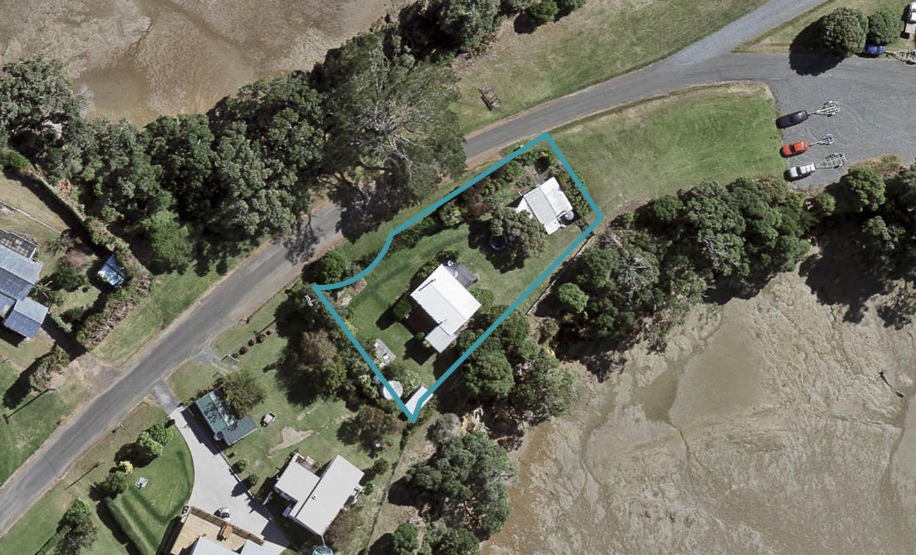 520 Matakawau Road, Awhitu - Carousel 1