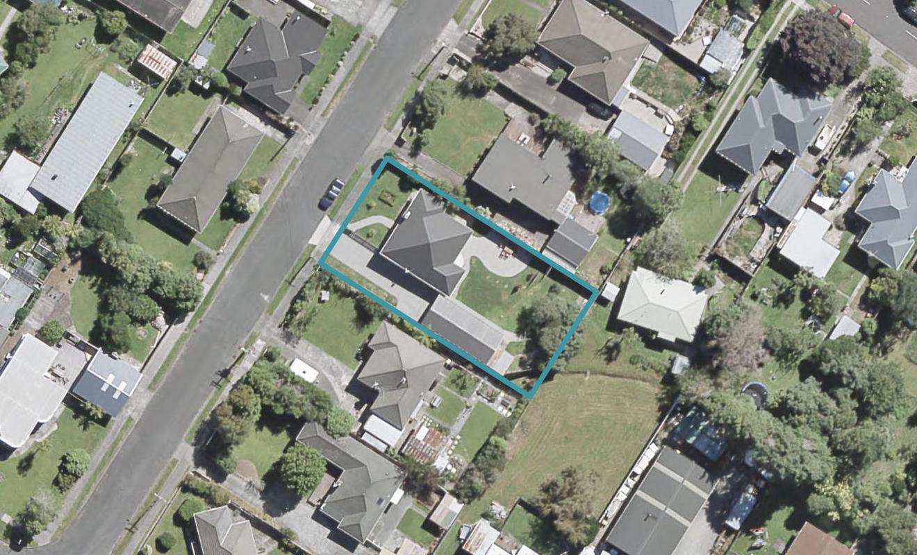 8 Maru Street, Stokes Valley, Lower Hutt - Carousel 1