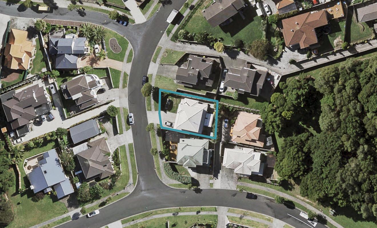 1A Chieftain Rise, Goodwood Heights, Auckland - Carousel 1