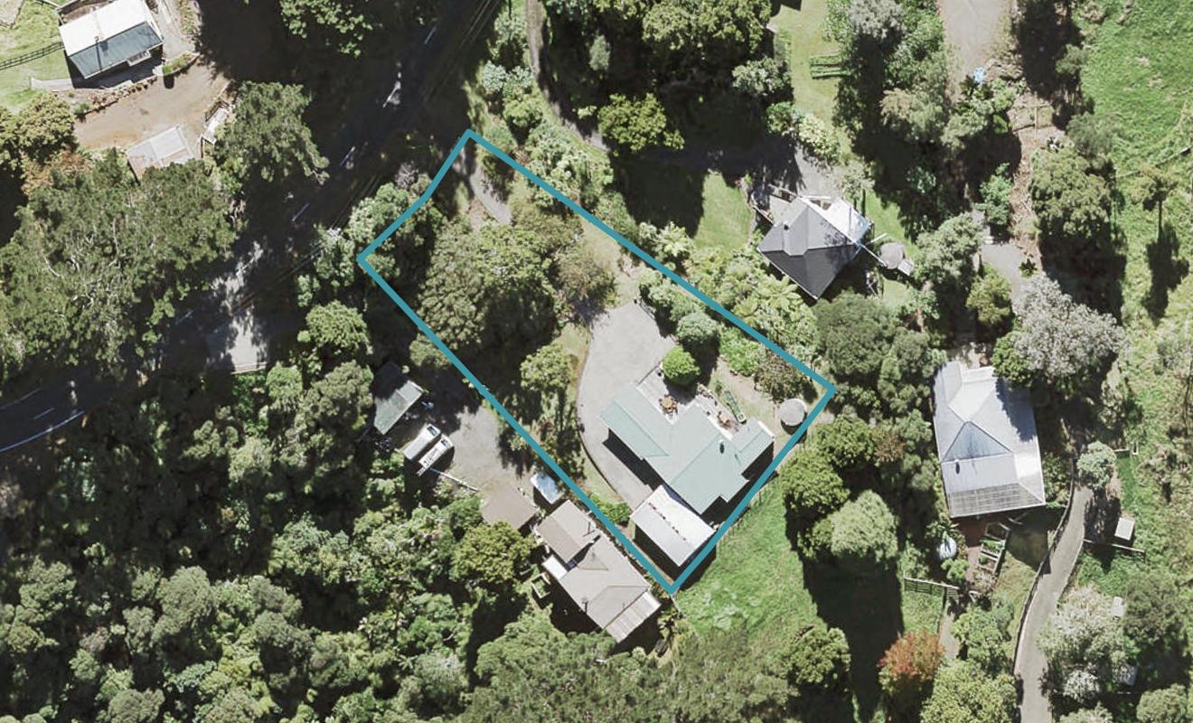 147 Wairere Road, Henderson - Carousel 1