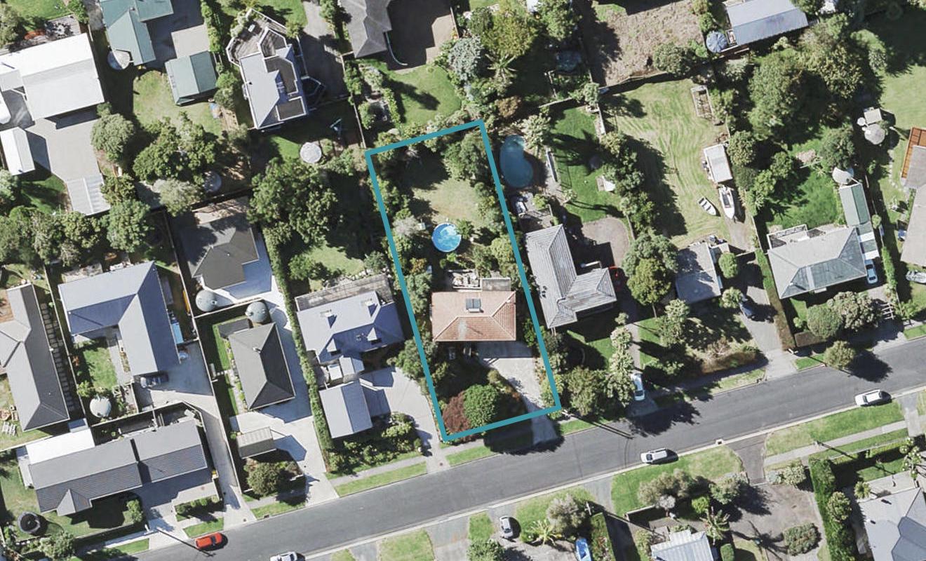 62 Second View Avenue, Beachlands, Auckland - Carousel 1