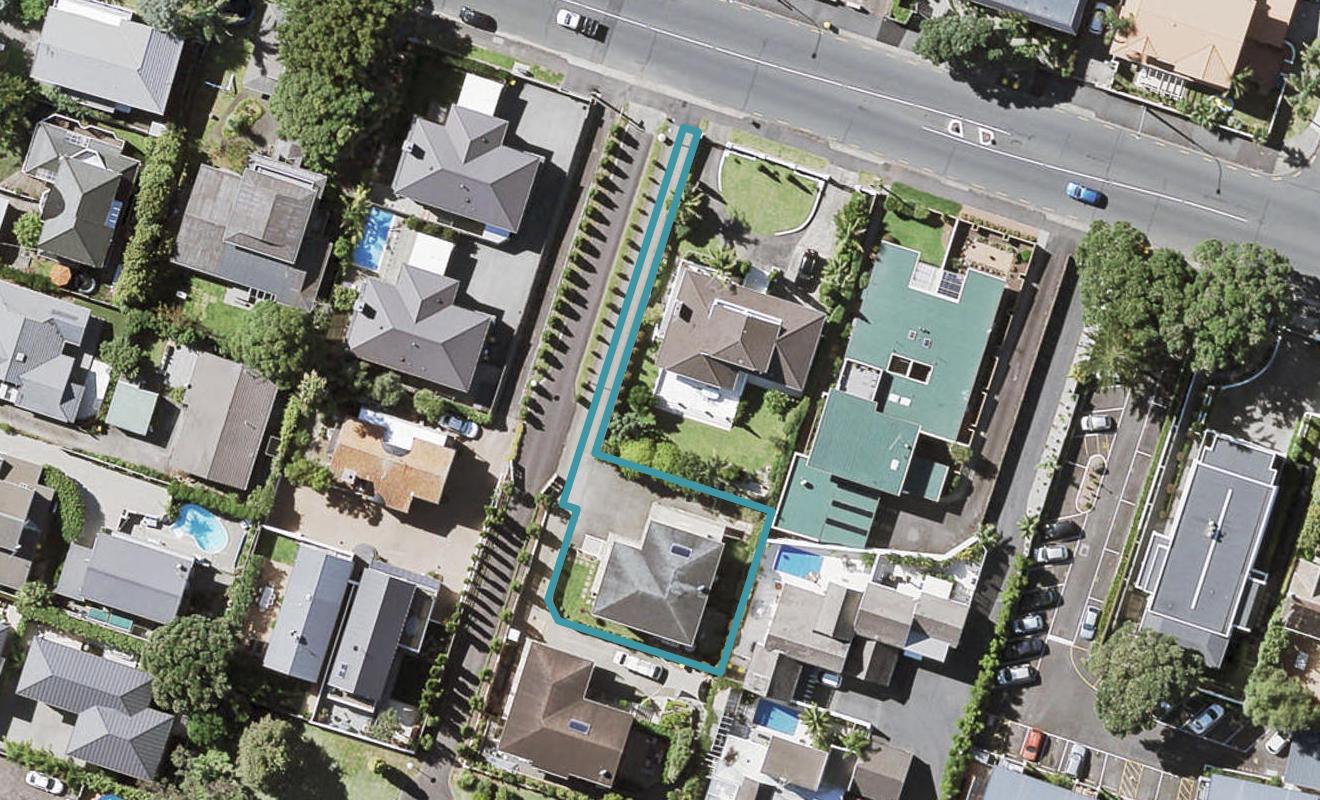 86A Kitchener Road, Milford, Auckland - Carousel 1