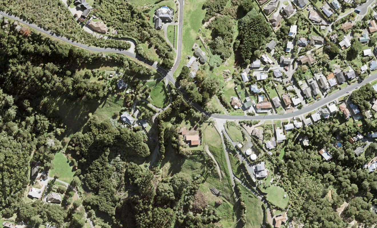 116 Wade River Road, Stanmore Bay, Whangaparaoa - Carousel 1
