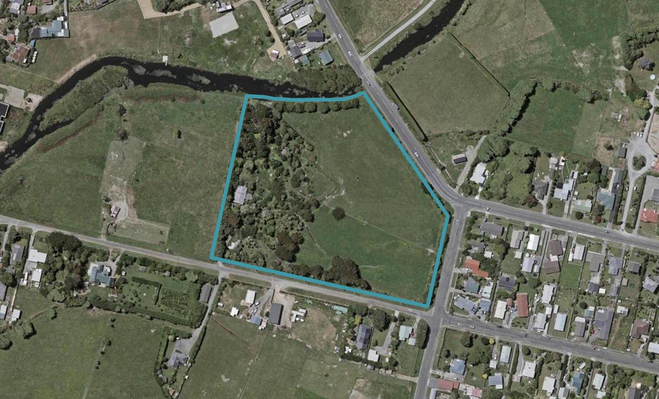32 Atkinson Avenue, Otaki Beach, Otaki - Carousel 1