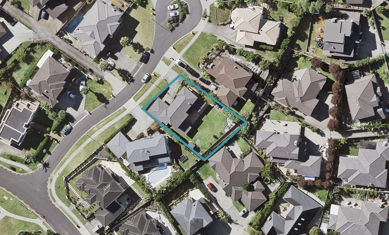 5 Andara Close, Pinehill, Auckland - Carousel 1
