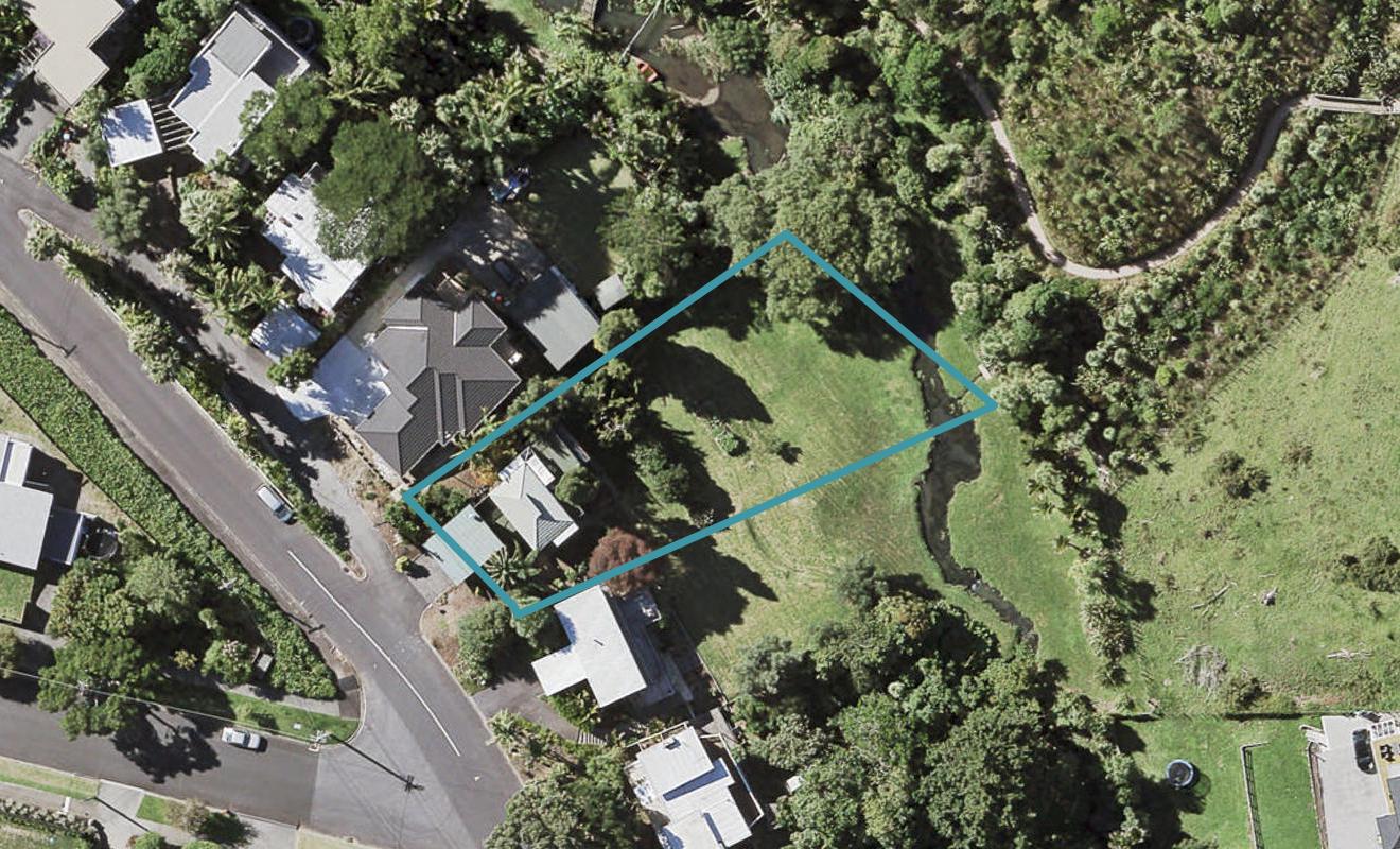 58 Robley Crescent, Glendowie, Auckland - Carousel 1