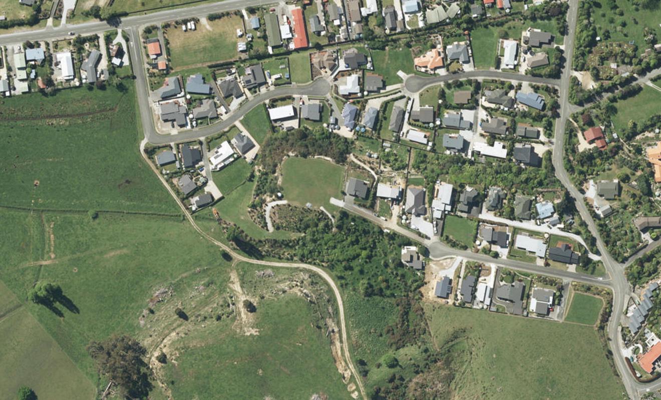 18 Sandridge Terrace, Pohara, Takaka - Carousel 1
