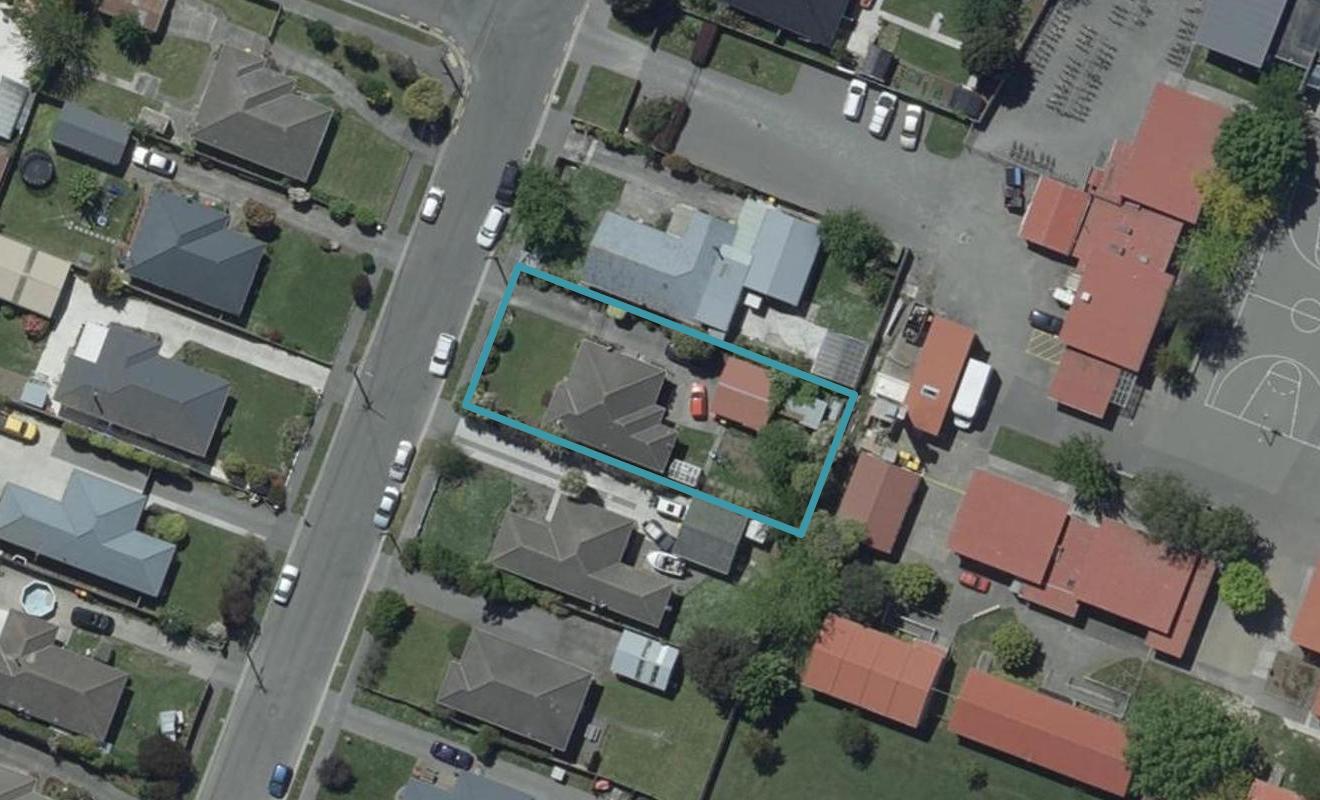 10 Pembroke Street, Avondale, Christchurch - Carousel 1