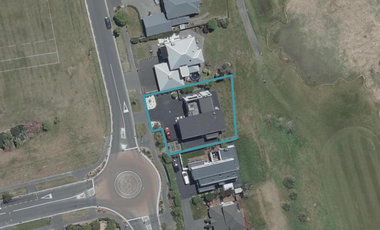 554 Bower Avenue, Parklands, Christchurch - Carousel 1