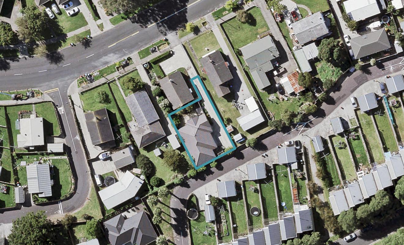 156A Taniwha Street, Glen Innes, Auckland - Carousel 1