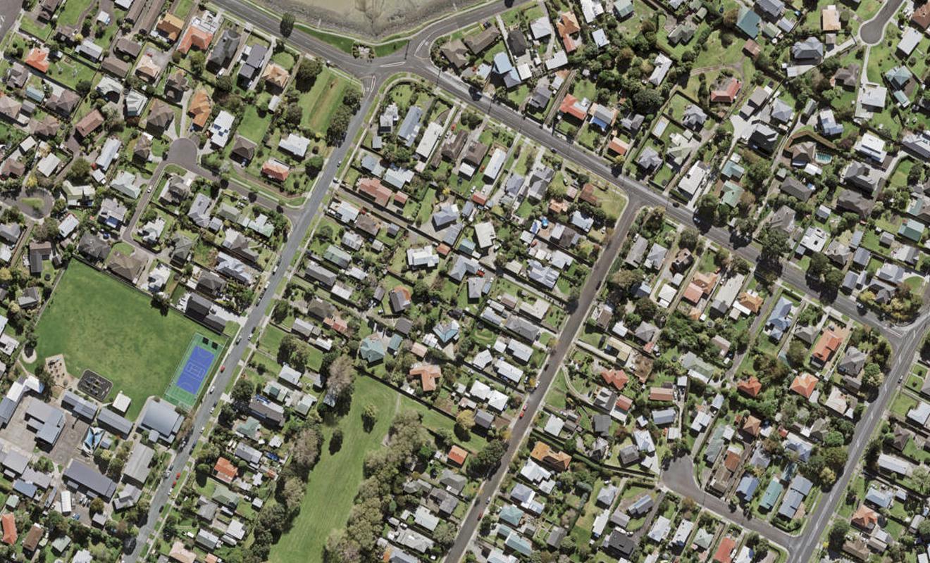 2/13 Sullivan Avenue, Māngere Bridge, Auckland - Carousel 1