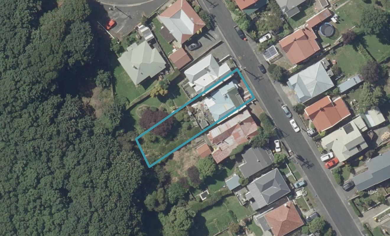 8 Patrick Street, The Glen, Dunedin - Carousel 1
