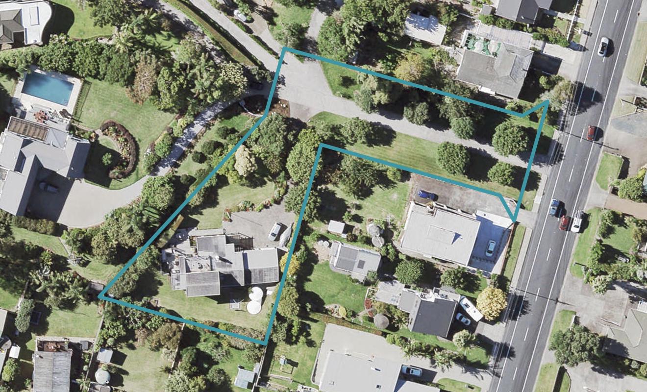 4 Waterford Way, Beachlands, Auckland - Carousel 1