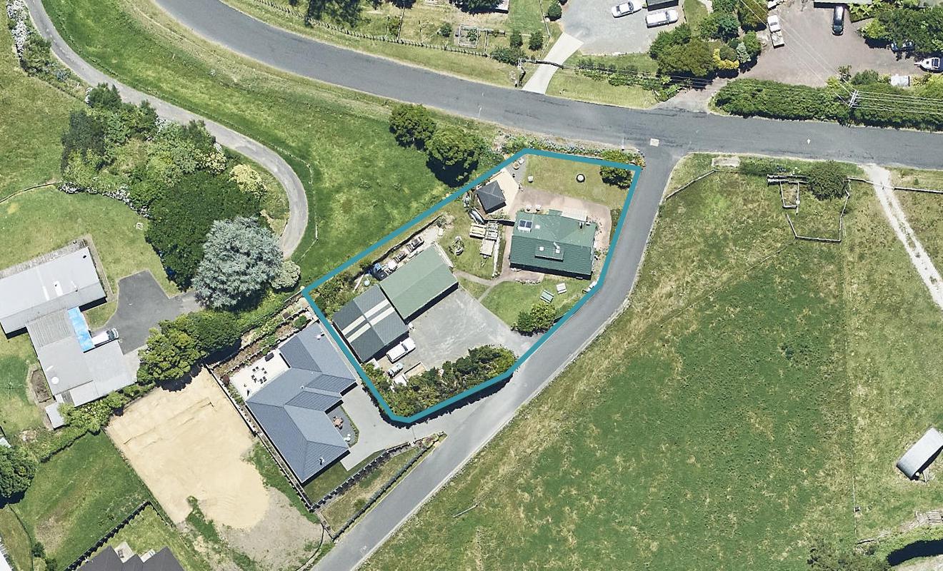 355 Waitaha Road, Welcome Bay, Tauranga - Carousel 1