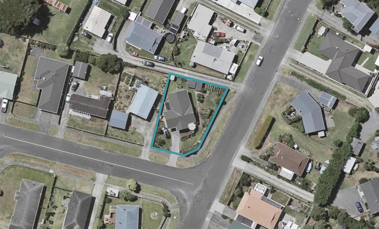 28 Karaka Street, Otaki Beach, Otaki - Carousel 1