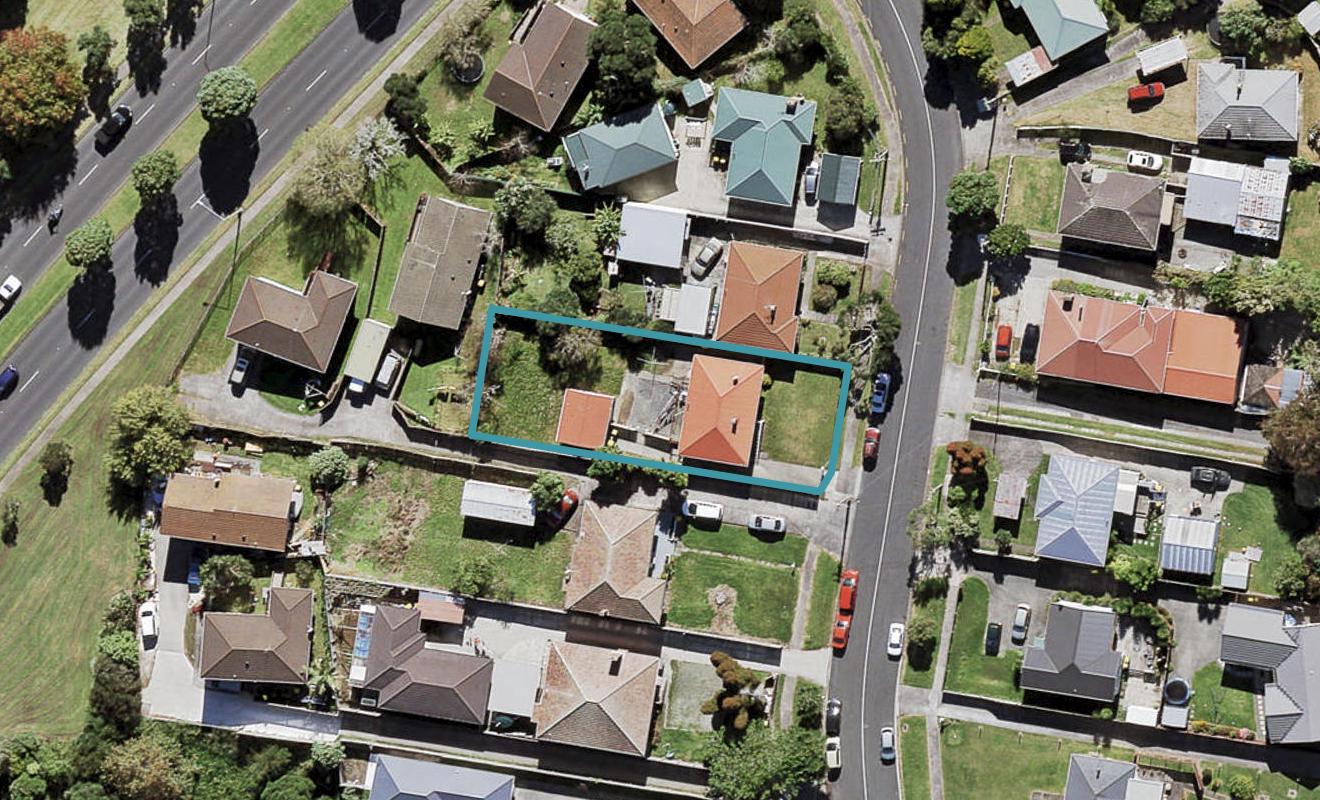 36 Reid Road, New Lynn, Auckland - Carousel 1