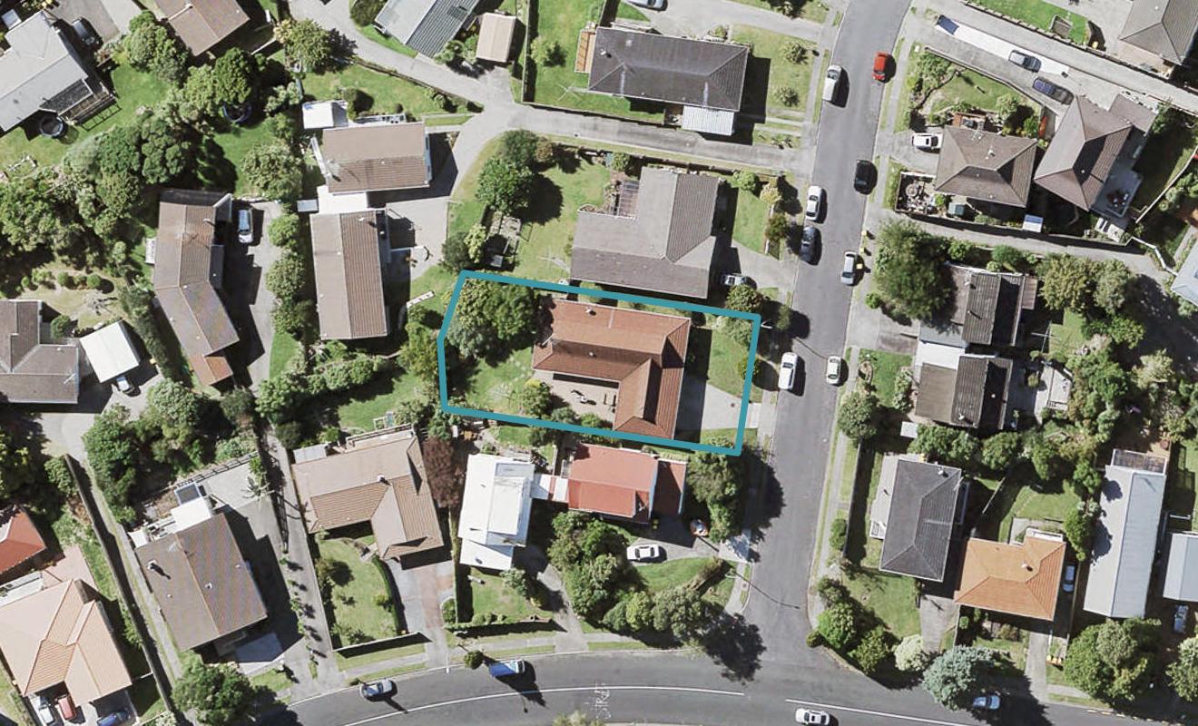 3 Eastwood Rise, Browns Bay, Auckland - Carousel 1