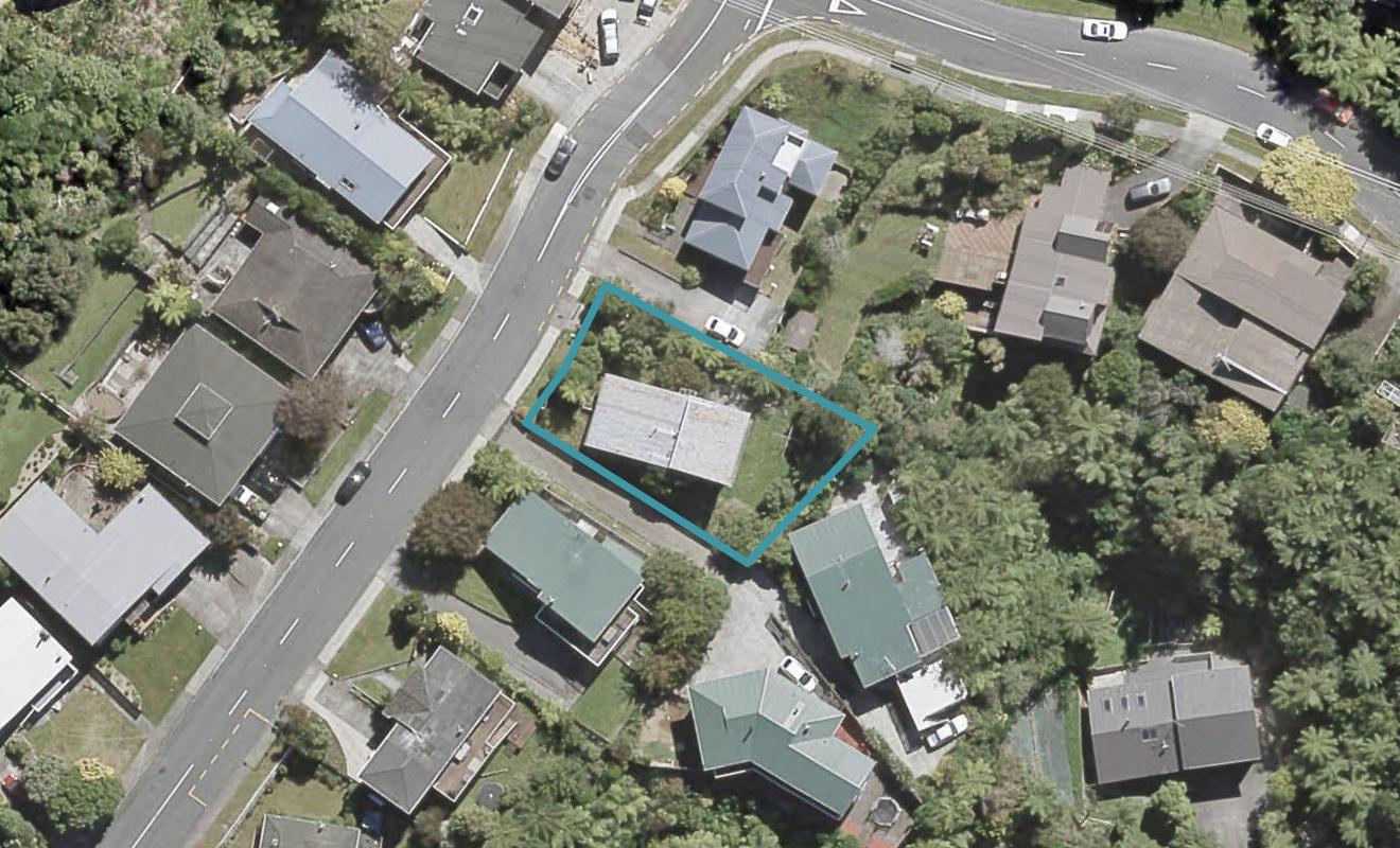112 Tirohanga Road, Tirohanga, Lower Hutt - Carousel 1