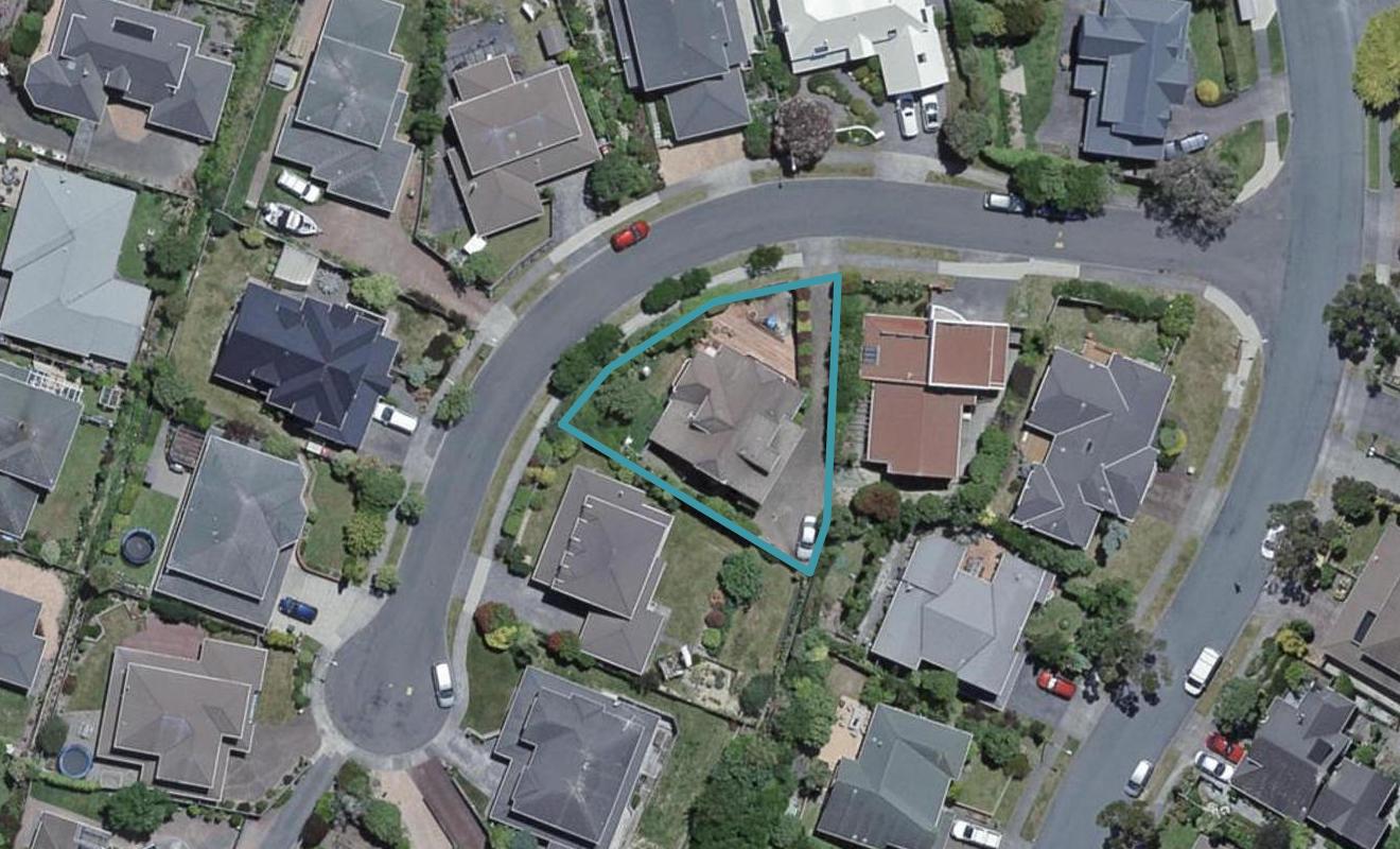 5 Montrose Grove, Churton Park, Wellington - Carousel 1