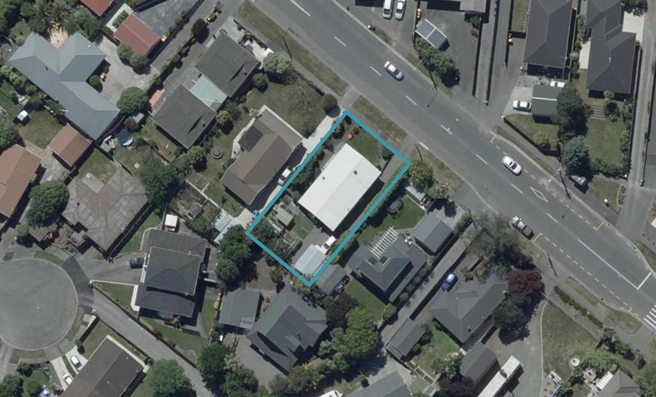 13 Lake Terrace Road, Burwood, Christchurch - Carousel 1