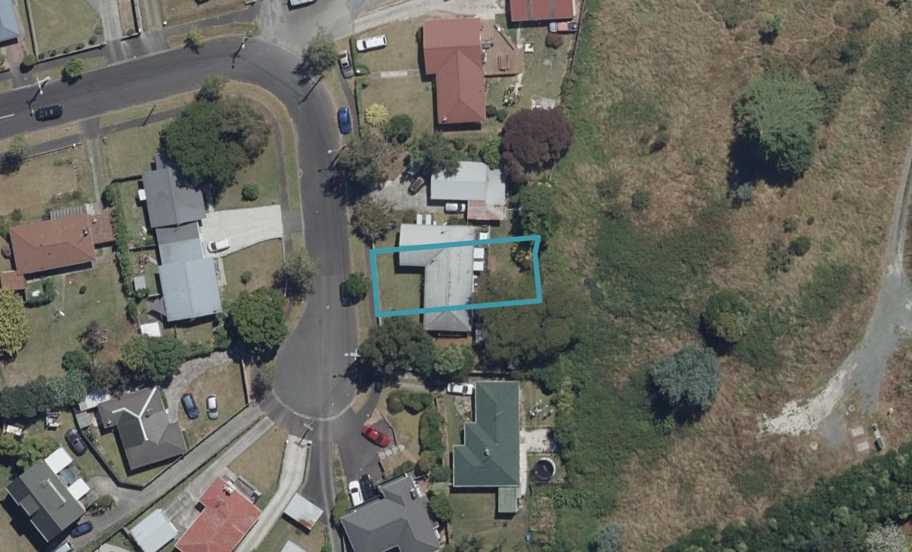 3/17 Mabian Crescent, Deanwell, Hamilton - Carousel 1