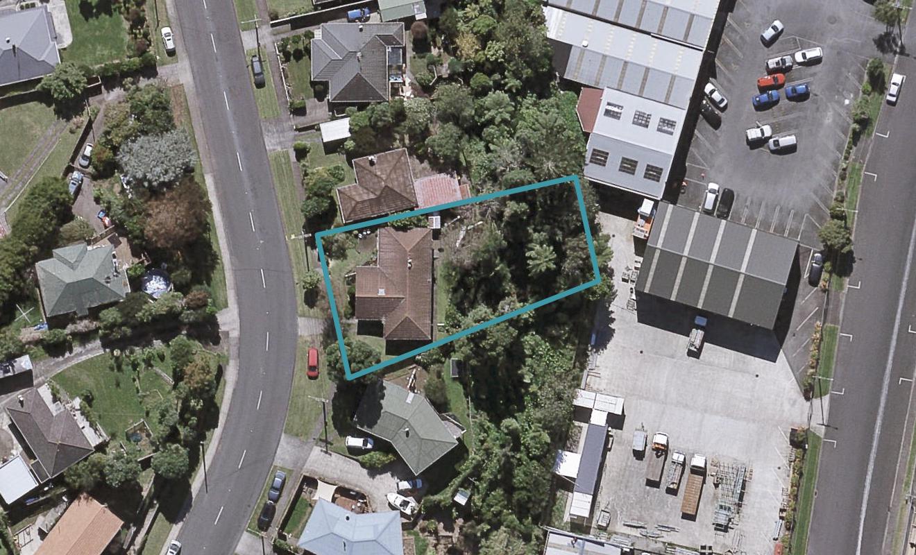 175 Seaview Road, Westown, New Plymouth - Carousel 1