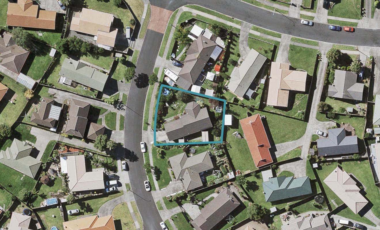 6 Dulwich Place, Burswood, Auckland - Carousel 1