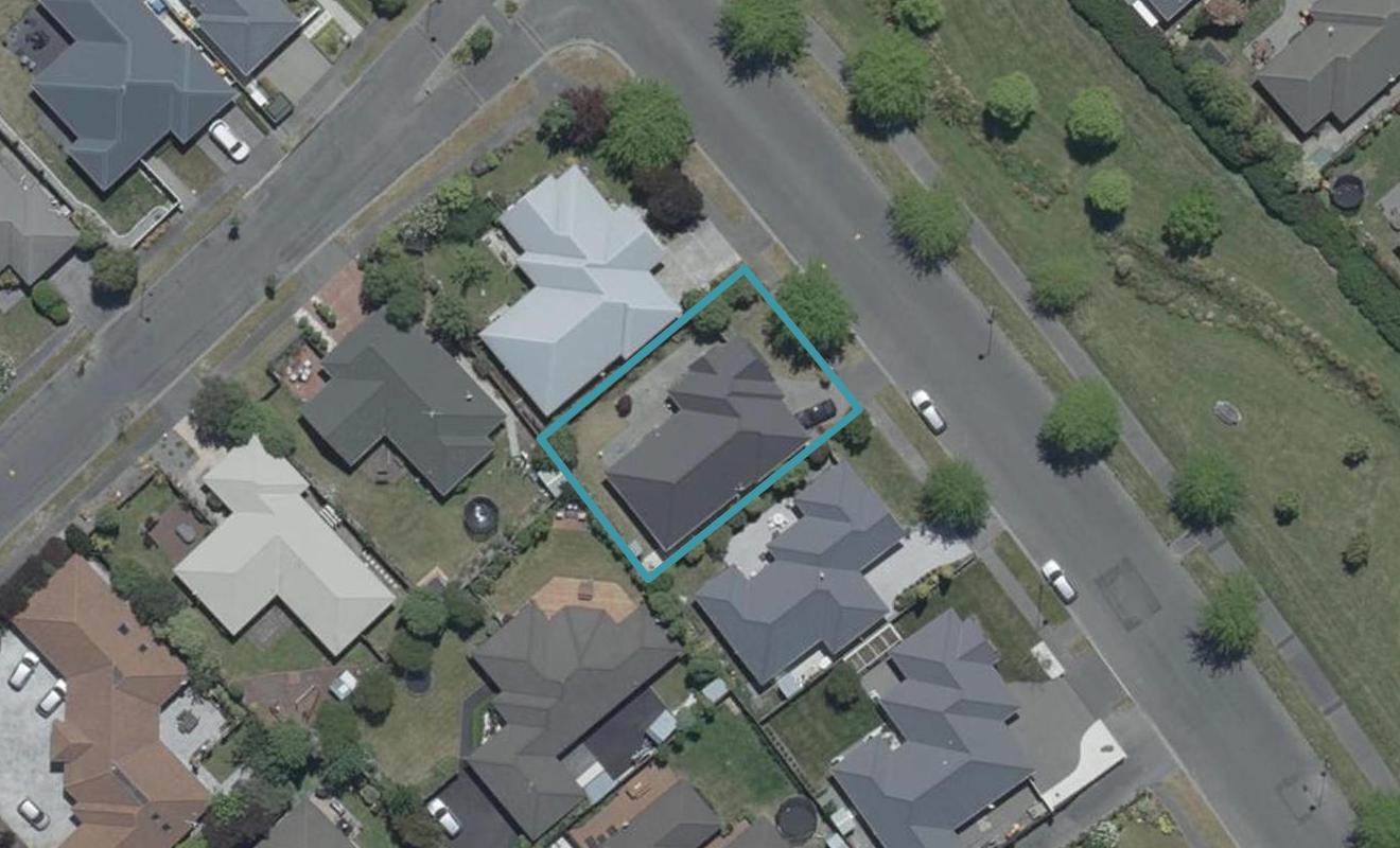23 Putake Drive, Parklands, Christchurch - Carousel 1