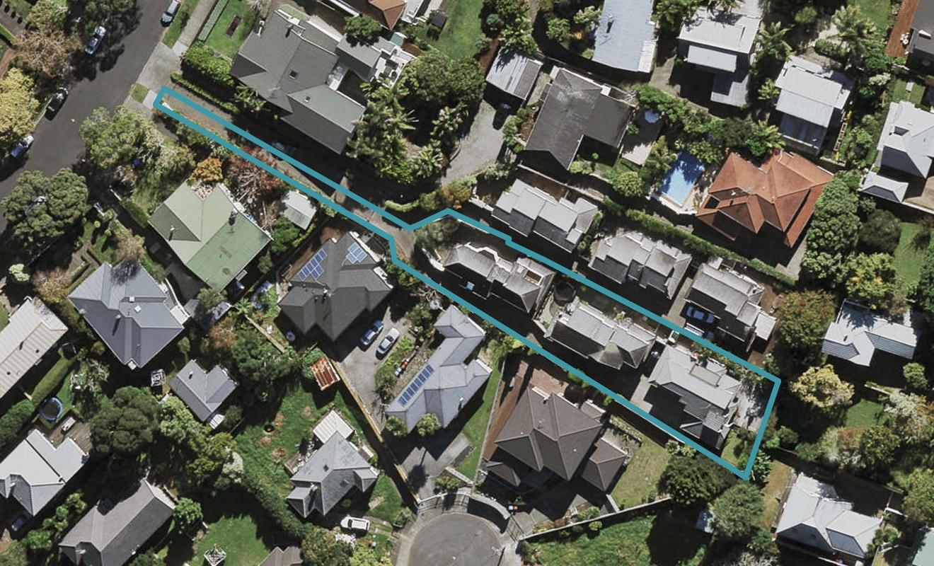 2/0 Platina Street, Remuera, Auckland - Carousel 1