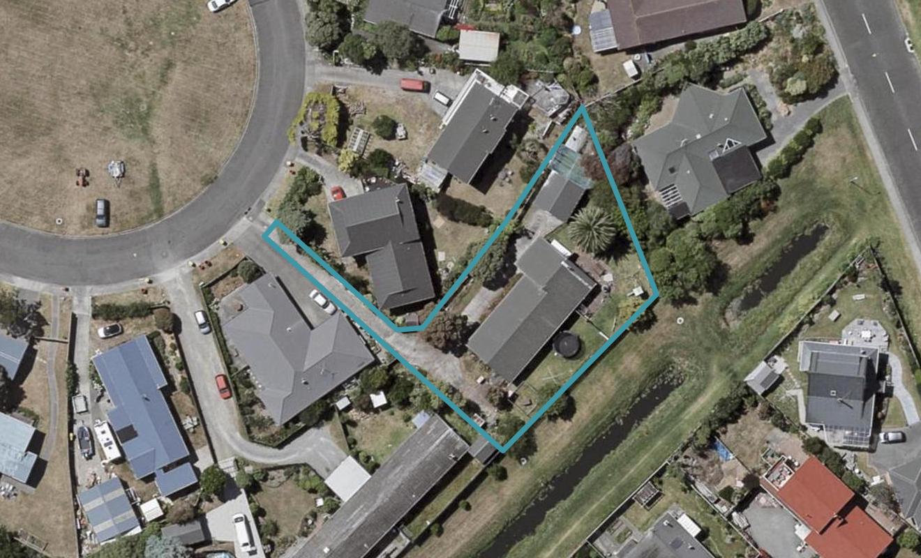 28 Olive Terrace, Paraparaumu Beach, Paraparaumu - Carousel 1