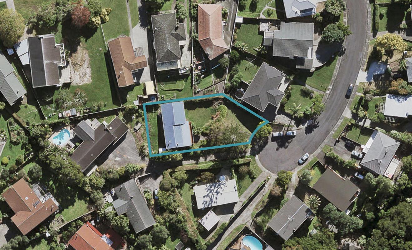 7 Nicholson Place, Hillcrest, Auckland - Carousel 1