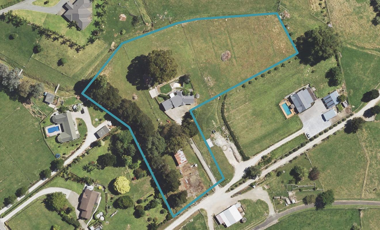 547A Back Ormond Road, Makauri, Gisborne - Carousel 1