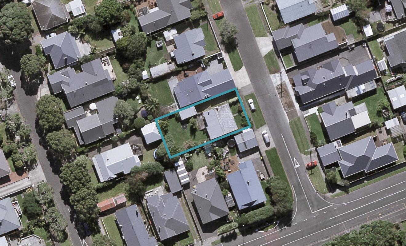 48 Newton Street, Fitzroy, New Plymouth - Carousel 1
