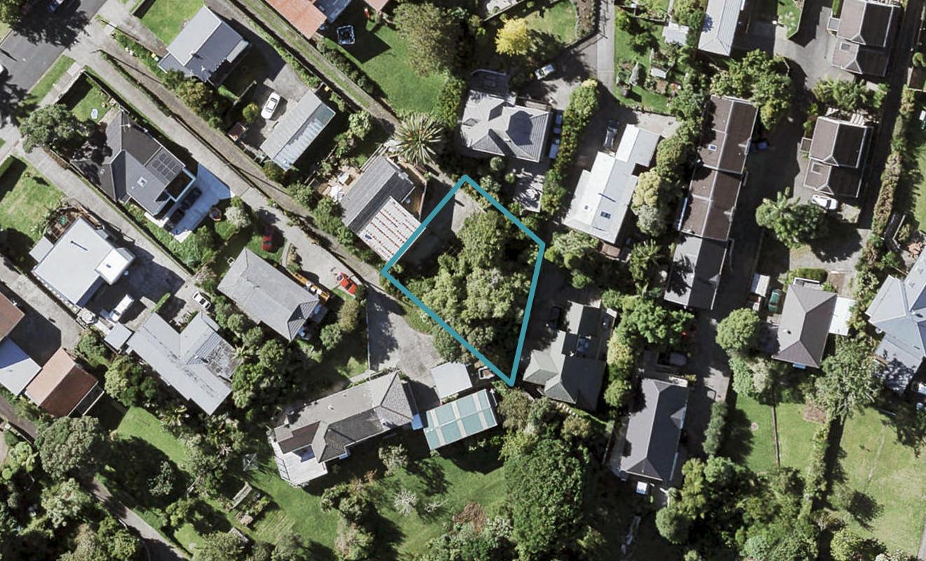 32B Minerva Terrace, Cockle Bay, Auckland - Carousel 1