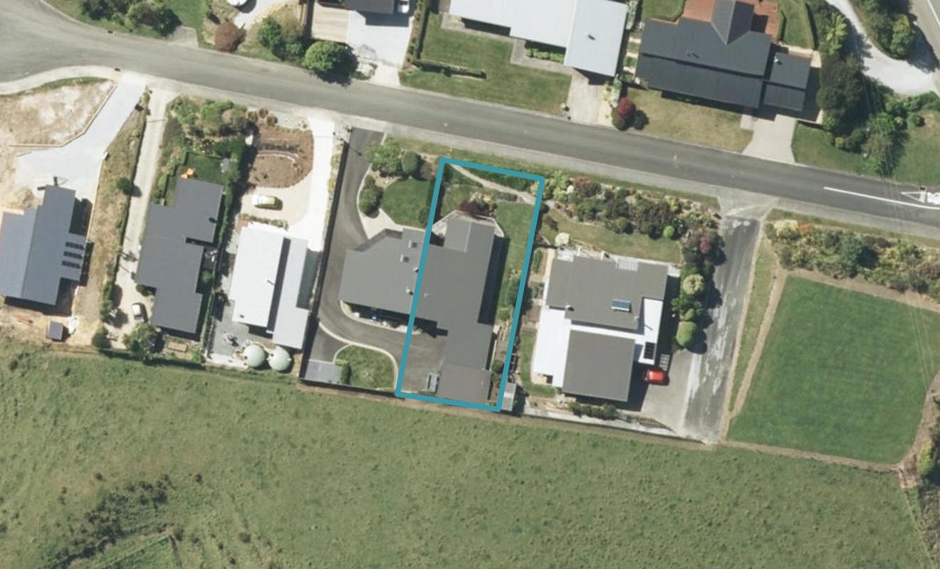 9 Sandridge Terrace, Pohara, Takaka - Carousel 1