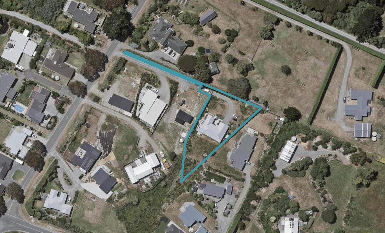 25 Paetawa Road, Peka Peka, Waikanae - Carousel 1