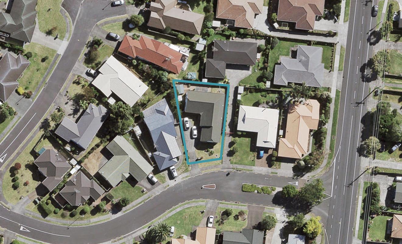 7 Maurice Borich Place, Henderson, Auckland - Carousel 1